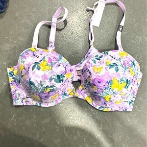 VS Push Up Bra, 38D, New with Tags